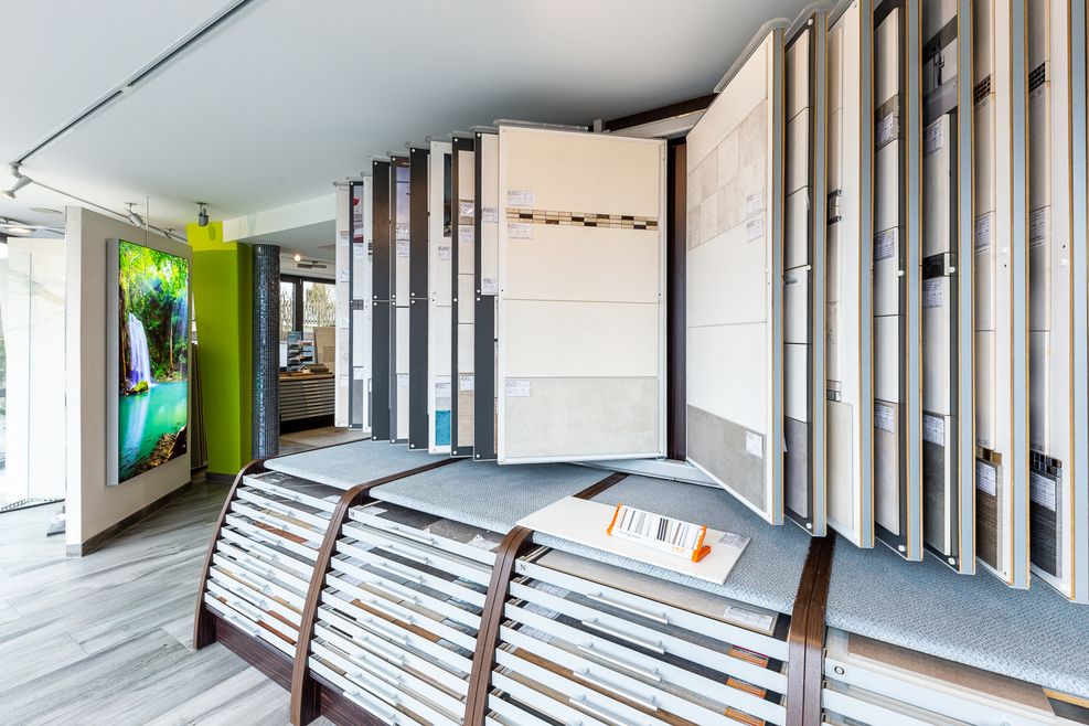 Fliesenmuster in der Ausstellung der Firma Reithmayr Fliesen